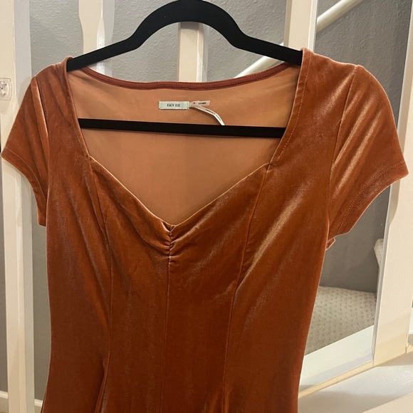 Kimchi Blue Urban Outfitters Mini Velvet Dress XS - Picture 3 of 4